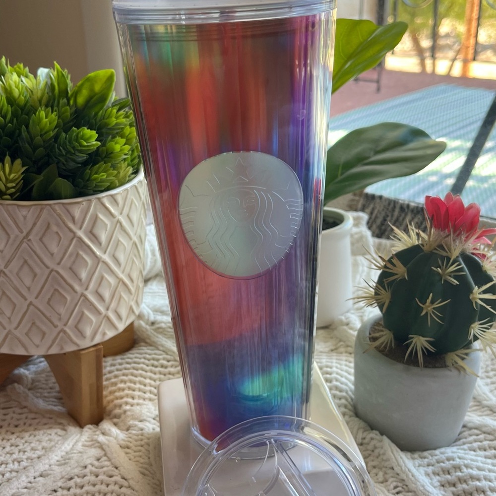 Iridescent, Venti Starbucks, Tumblr